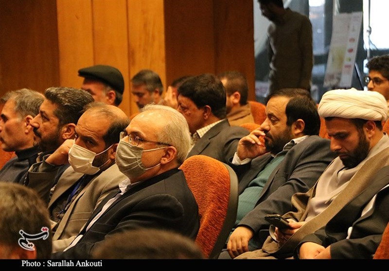 استان کرمان , حماسه و پایداری , ادبیات مقاومت , 