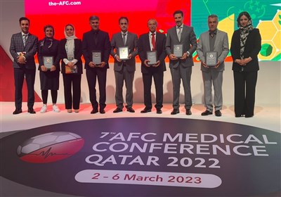 لوح تقدیر طلایی پزشکی آسیا به پزشکان ایرانی رسید