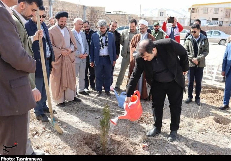 روز درختکاری , 