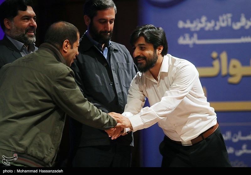 آیین اختتامیه نخستین مسابقه سحرخوانی ایرانیان