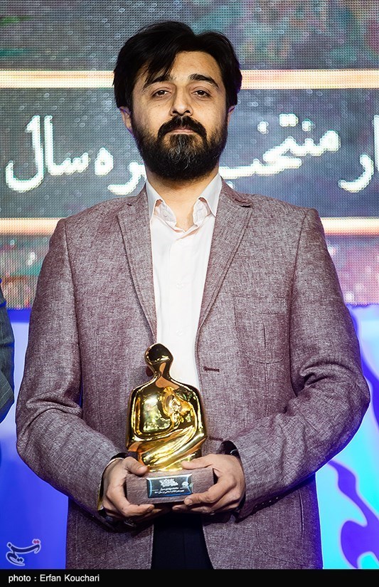 آیین معرفی چهره برتر هنر انقلاب اسلامی