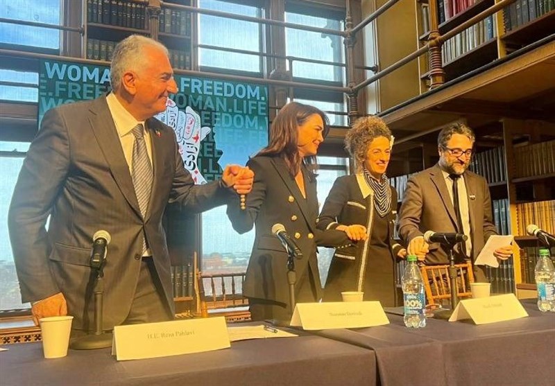 رضا پهلوی , اغتشاشات 1401 , حامد اسماعیلیون , مصی علینژاد , علی کریمی , 