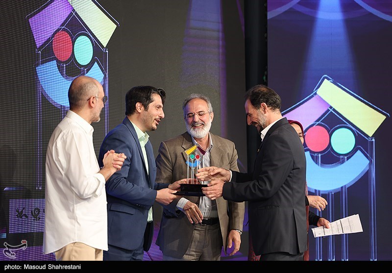 اختتامیه اولین دوره جشنواره تئاتر عروسکی تلویزیونی