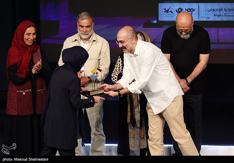 اختتامیه اولین دوره جشنواره تئاتر عروسکی تلویزیونی