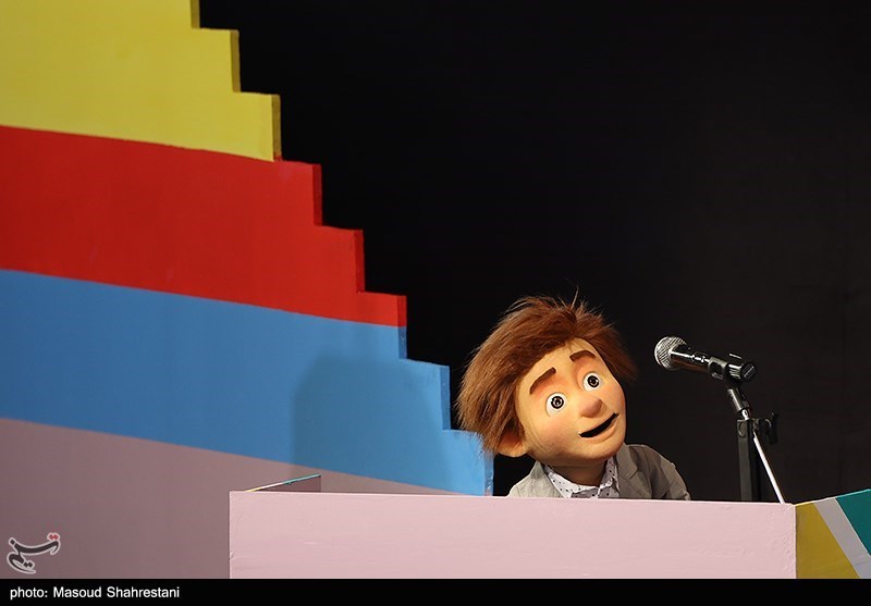 تلویزیون , صدا و سیما , شبکه کودک , برنامه کودک و نوجوان , بازیگران , کانون پرورش فکری , 