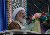 نباید رخنه‌های اقتصادی به نقطه سوءاستفاده دشمنان تبدیل شود