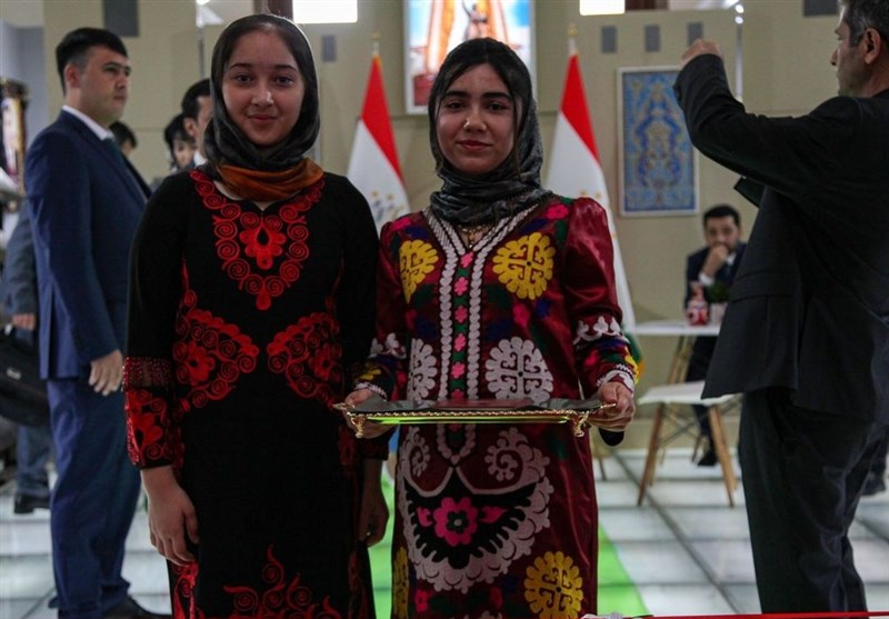 کشور تاجیکستان , کتاب , نمایشگاه بین المللی کتاب تهران , کتاب و ادبیات , زبان فارسی , ادبیات فارسی , نمایشگاه کتاب , 