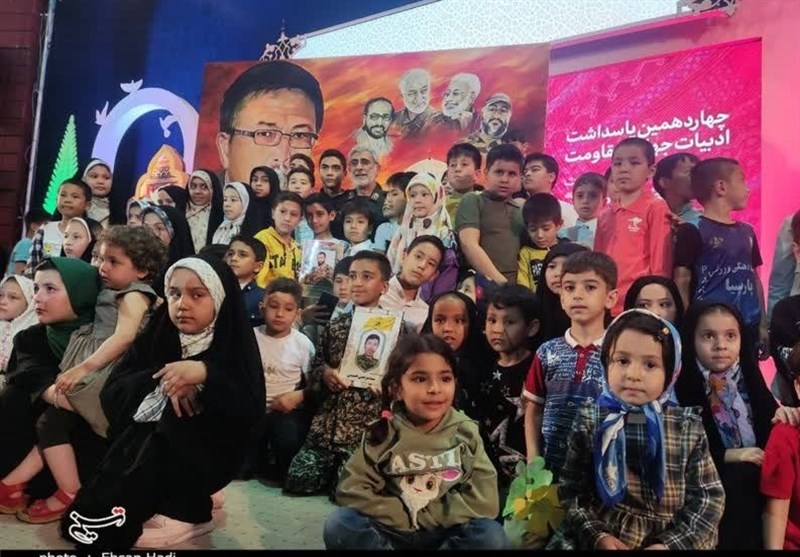 لشکر فاطمیون , ادبیات انقلاب اسلامی , آیت‌الله سید علی خامنه‌ای , خاتون و قوماندان , مدافعان حرم , 