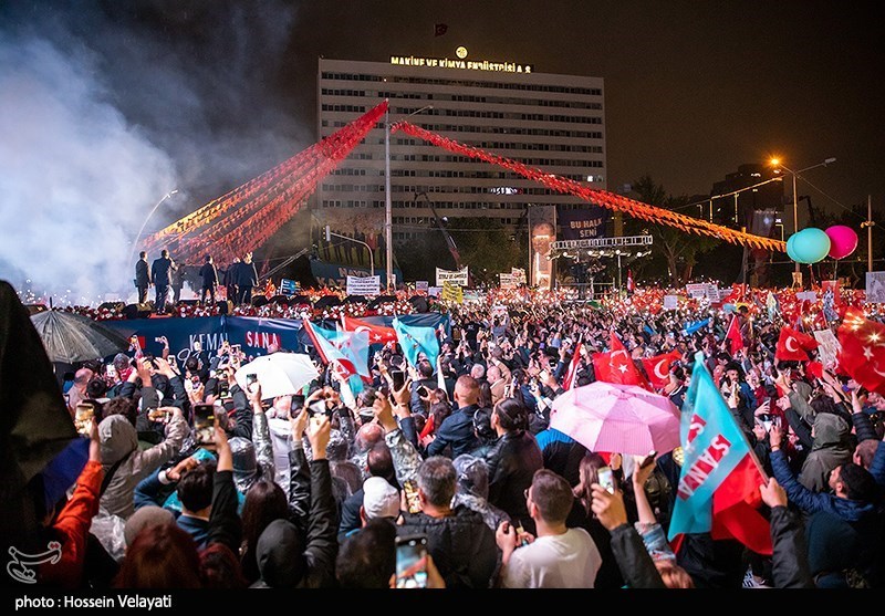 میتینگ‌های انتخاباتی، پرشور و جذاب برای طرفداران وجوانان در ترکیه