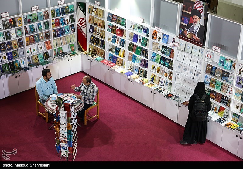 کتاب , نمایشگاه کتاب , شهرستان ادب , سوره مهر , امیرکبیر , نشر معارف , نشر سخن , کانون پرورش فکری , انتشارات قدیانی , آستان قدس رضوی , انتشارات راه یار , ادبیات انقلاب , ادبیات دفاع مقدس , داستان , شعر , 