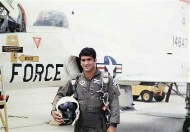 کتاب , ادبیات دفاع مقدس , داستان ,