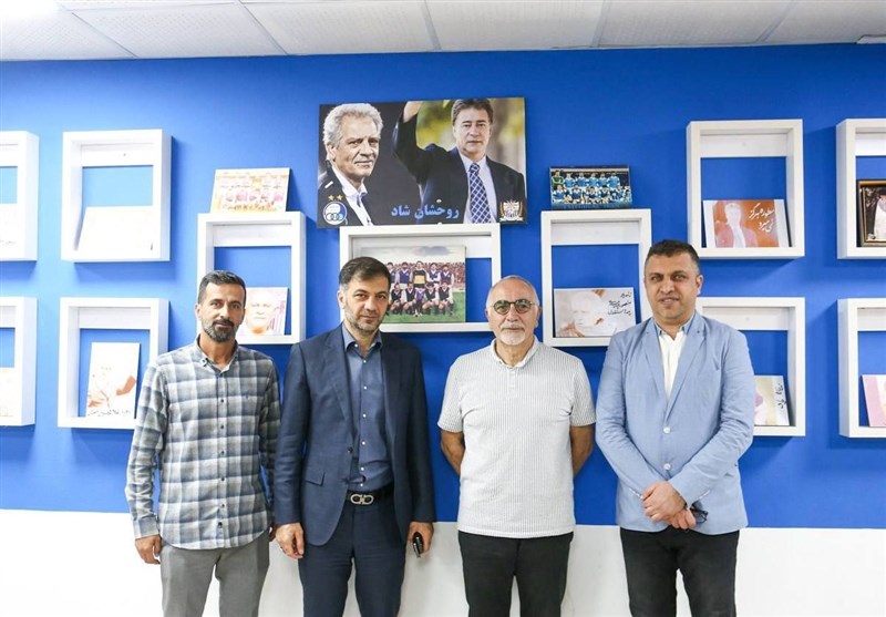 فوتبال , تیم فوتبال استقلال , حجت کریمی , فیروز کریمی , 