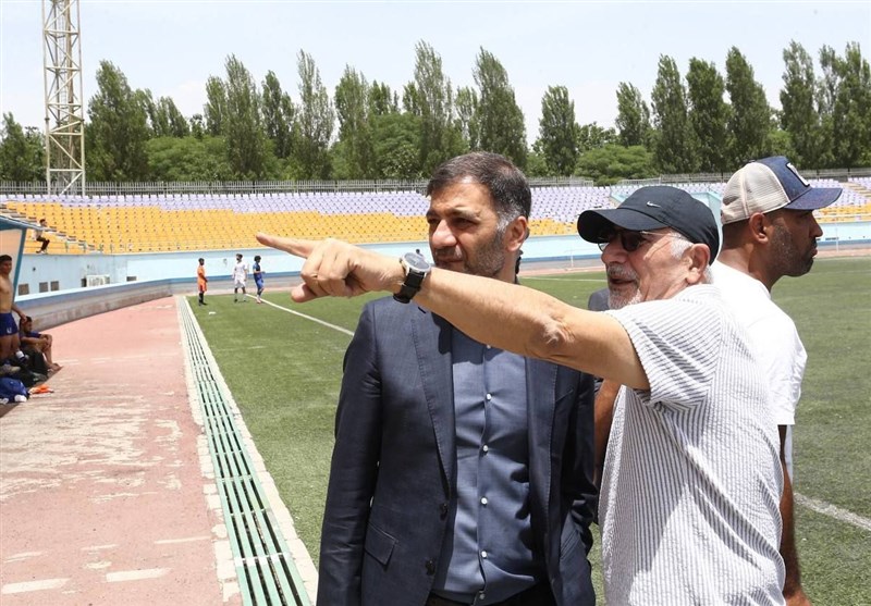 فوتبال , تیم فوتبال استقلال , حجت کریمی , فیروز کریمی , 