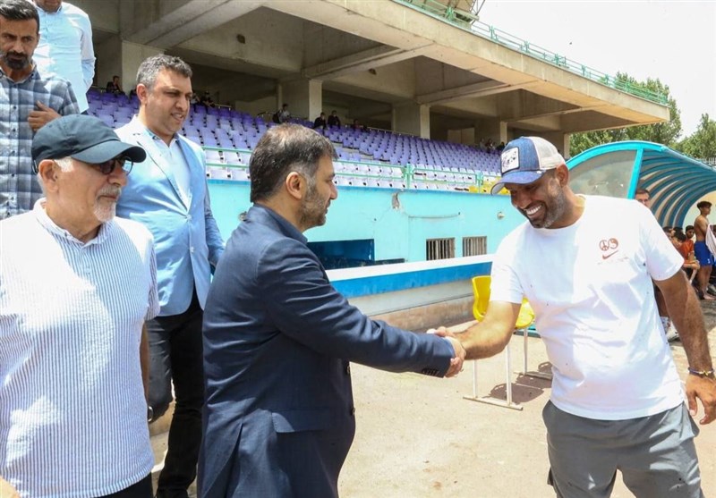 فوتبال , تیم فوتبال استقلال , حجت کریمی , فیروز کریمی , 