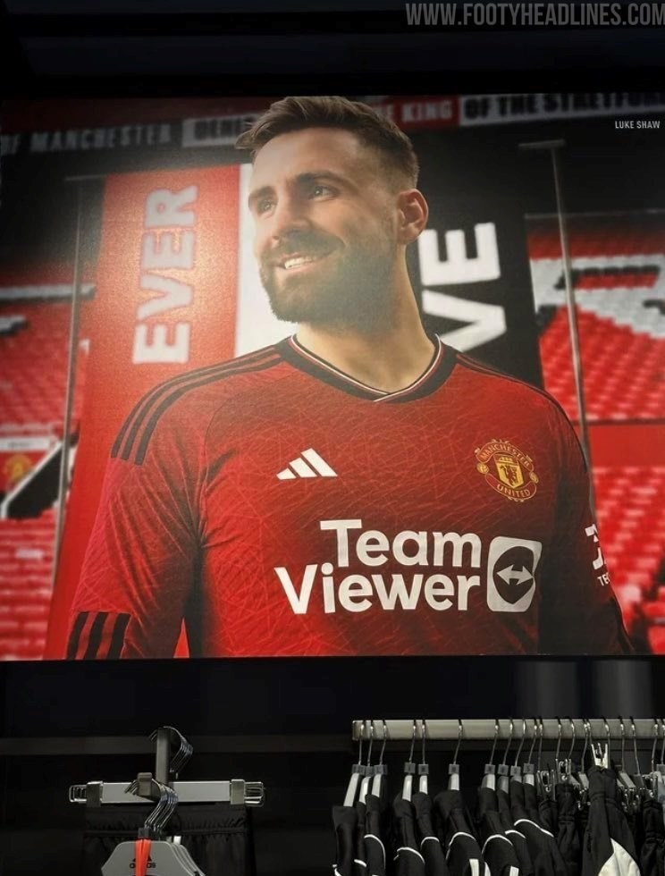 تیم فوتبال منچستریونایتد انگلیس , اریک تن‌هاخ , لیگ برتر فوتبال انگلیس , تیم فوتبال منچسترسیتی انگلیس , جام حذفی انگلیس , 