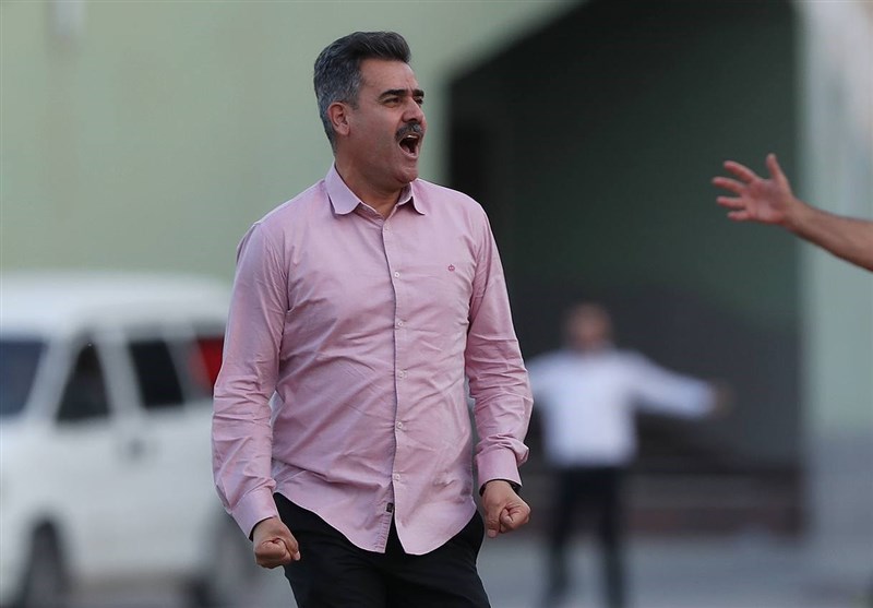 سیداکبر پورموسوی | سید سیروس پورموسوی , تیم فوتبال استقلال خوزستان ,