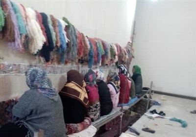 احیای هنر اصیل قالی‌بافی سیستان با حمایت کمیته امداد
