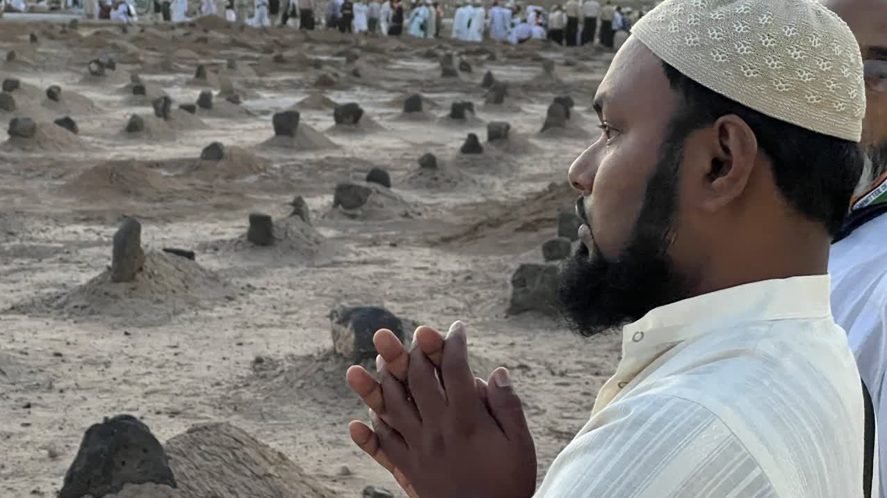 قبرستان بقیع , حج تمتع , حج تمتع 402 , 