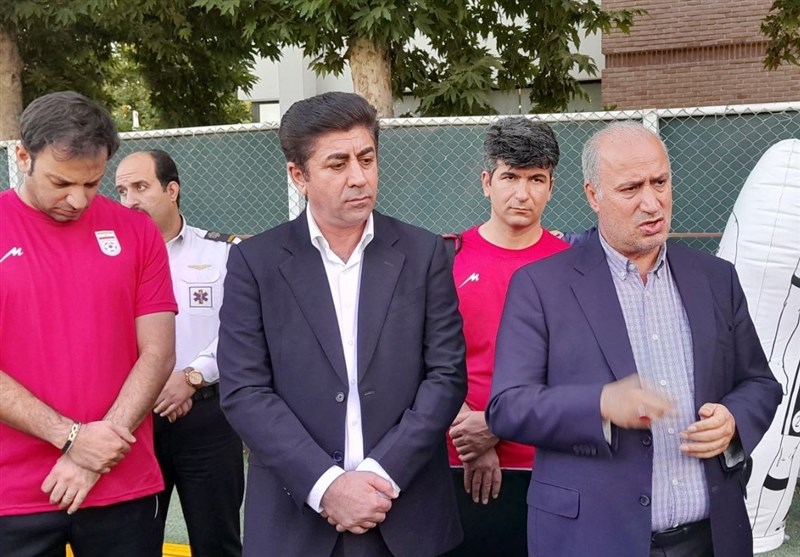 هدایت ممبینی , فدراسیون فوتبال , تیم فوتبال چادرملو , تیم فوتبال گل‌گهر سیرجان , مهدی تاج , 