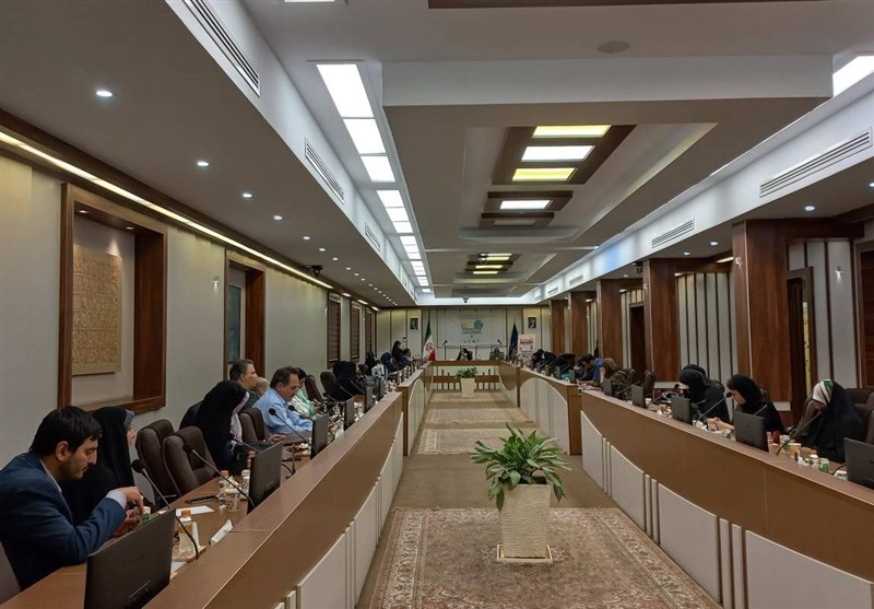 مد و لباس , رسانه , 