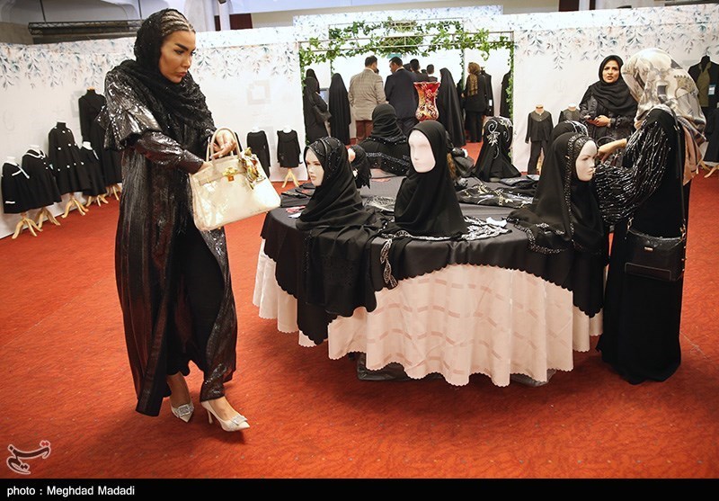 نمایش لباس محرم و اربعین