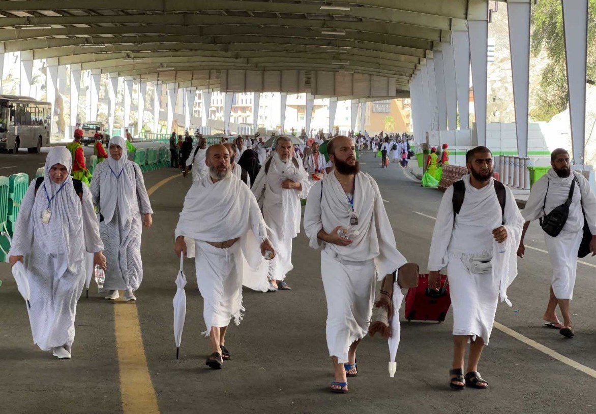 حج تمتع , حج تمتع 402 , سرزمین منا , 