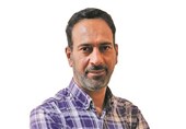 اکبر صحرایی داستان‌هایی از جنگ  رمضان می‌نویسد