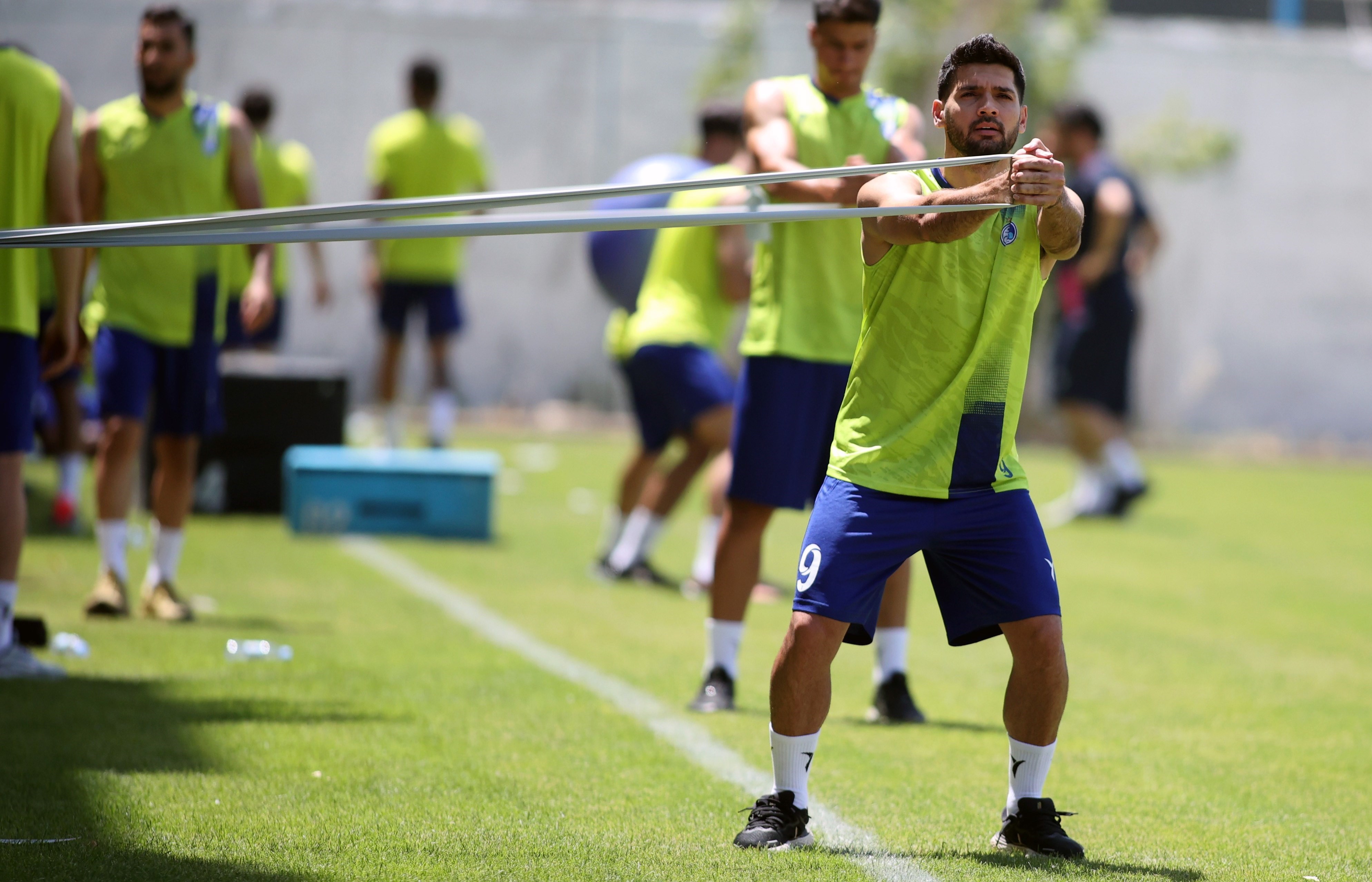 تیم فوتبال استقلال , 