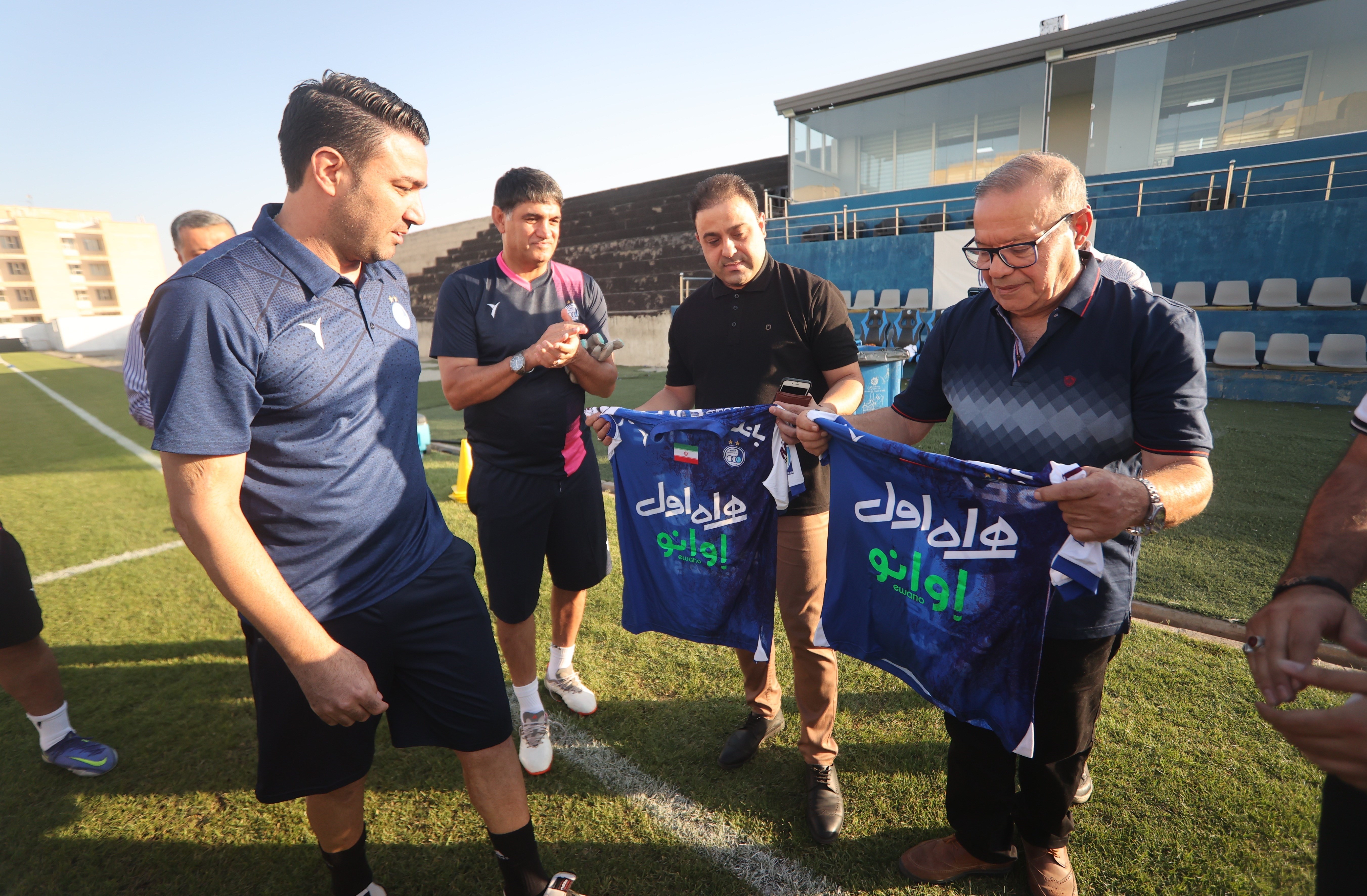 تیم فوتبال استقلال , 