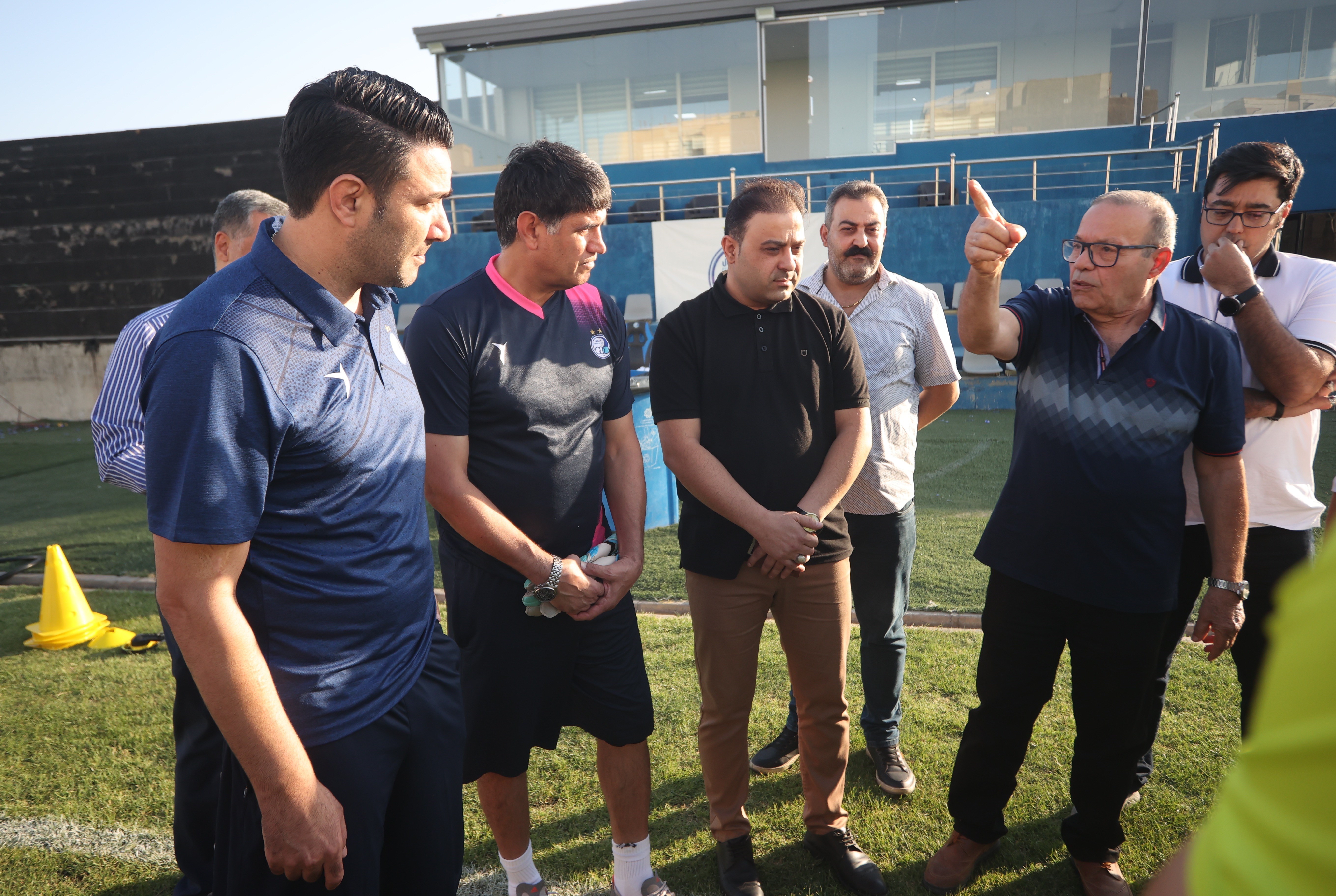 تیم فوتبال استقلال , 