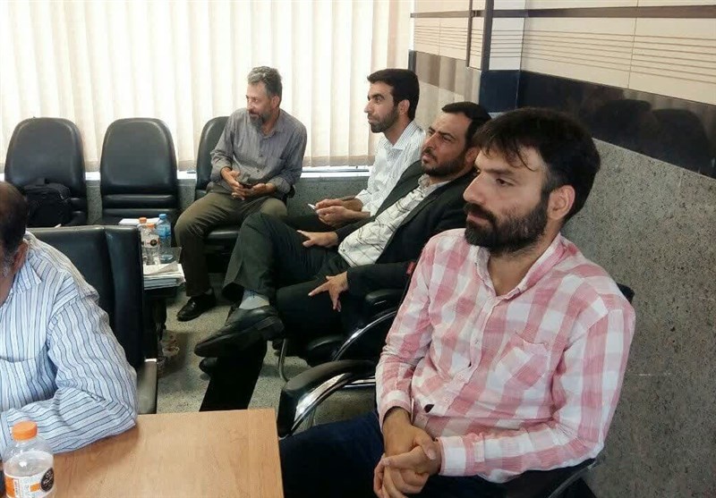 استانداری قزوین , وزارت فرهنگ و ارشاد , نمایشگاه مطبوعات و خبرگزاریها ,