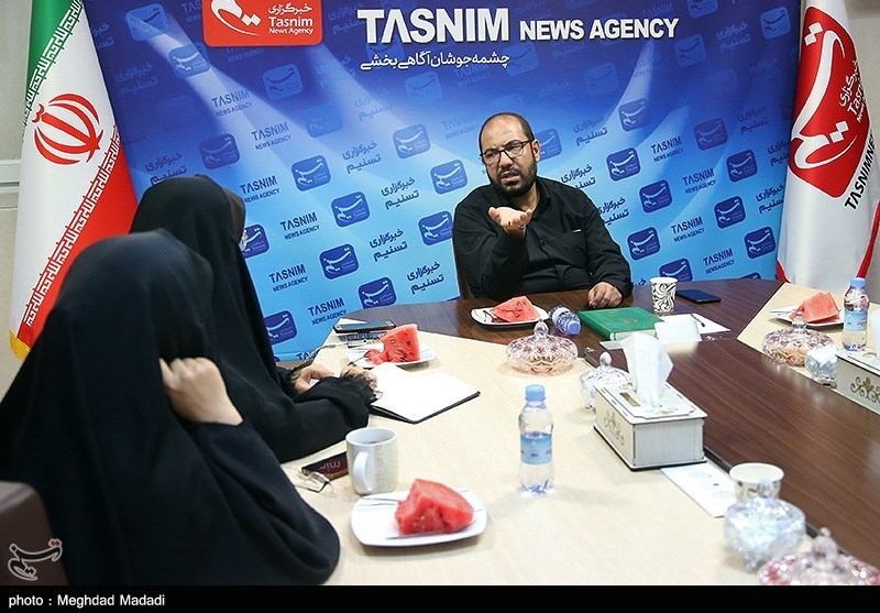 ادبیات مقاومت , دفاع مقدس , سردار قاسم سلیمانی , شهید , جنگ سوریه , 