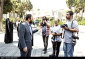 گفت و گوی عکاسان با علی بهادری سخنگوی دولت در حاشیه جلسه هیئت دولت