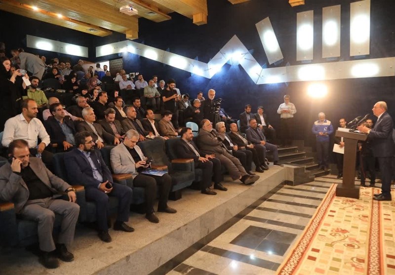 تولید ملی , صنایع فولادی , کارگاه تولیدی , عیسی زارع پور ,