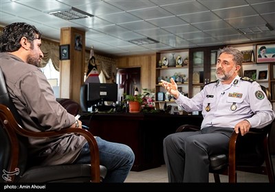 اخطار هوایی «کرّار» به RQ-4 گلوبال هاوک/قابلیت شلیک انواع موشک از صیاد تاکتیکی|گفتگو با امیر الهامی