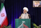 امام‌ جمعه قزوین: عوامل داخلی دشمن به دنبال کوچک نشان‌ دادن دستاوردهای نظام هستند