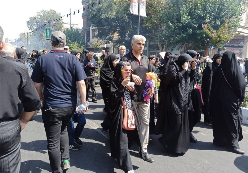 اربعین , پیاده روی اربعین , امام حسین (ع) , عبدالعظیم حسنی , شهرداری تهران , کربلا , میدان امام حسین(ع) , 