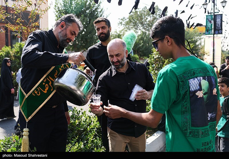 اربعین , پیاده روی اربعین , امام حسین (ع) , عبدالعظیم حسنی , شهرداری تهران , کربلا , میدان امام حسین(ع) , 