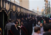 موکب به موکب از کربلا تا مشهد/ اینجا همه آمده‌اند تا خدمت کنند + فیلم