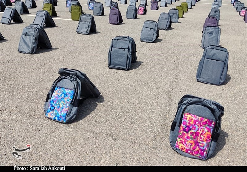 استان کرمان , کمک مؤمنانه , دانش آموزان , 