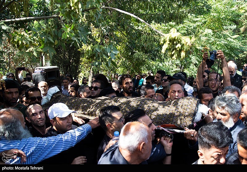 تشییع و خاکسپاری آرش میراحمدی