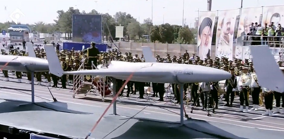 رژه , آجا | ارتش | ارتش جمهوری اسلامی ایران , پهپادهای ایران , نیروی دریایی | نداجا | نیروی دریایی  ارتش , فرماندهان ارتش جمهوری اسلامی ایران , نیروی هوایی | نیروی هوایی ارتش | نهاجا , 