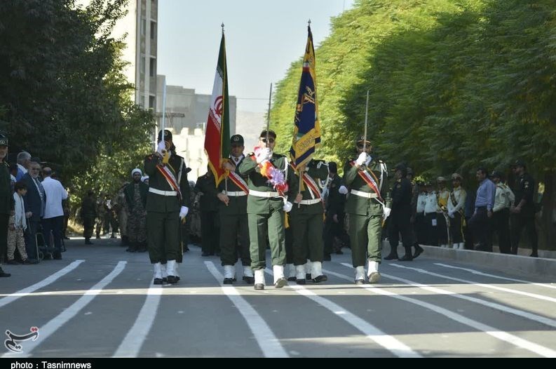 استان لرستان , شهدای دفاع مقدس , سپاه پاسداران انقلاب اسلامی , رژه , 