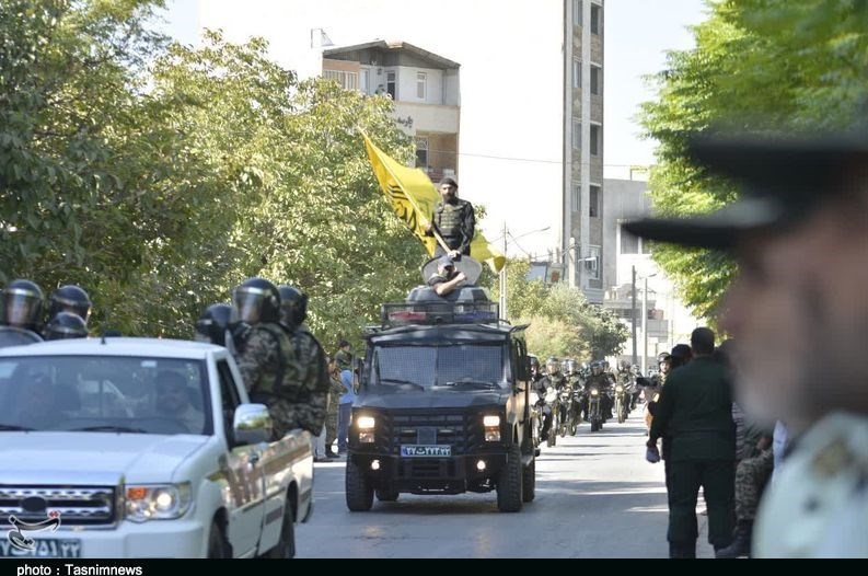 استان لرستان , شهدای دفاع مقدس , سپاه پاسداران انقلاب اسلامی , رژه , 