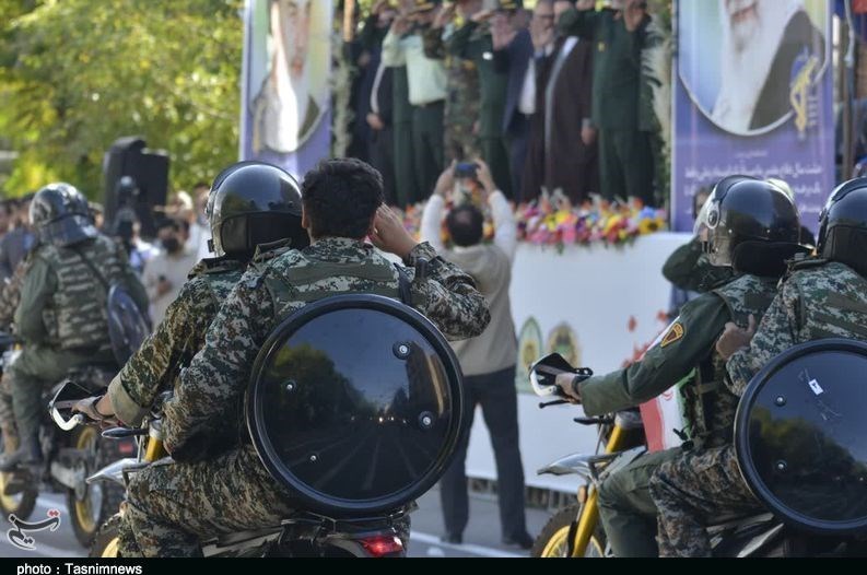 استان لرستان , شهدای دفاع مقدس , سپاه پاسداران انقلاب اسلامی , رژه , 