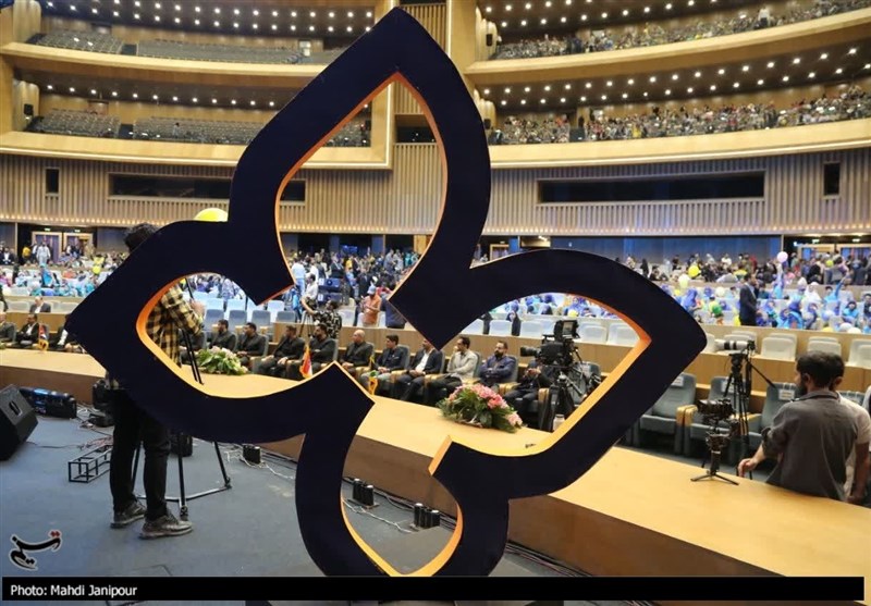 سینما , سینمای ایران , سینمای کودک و نوجوان , فیلم کودک و نوجوان , جشنواره فیلم کودکان و نوجوانان , 