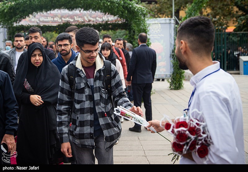 دانشگاه های جمهوری اسلامی ایران , دانشگاه تهران , دانشگاه صنعتی شریف , دانشگاه صنعتی امیرکبیر ,