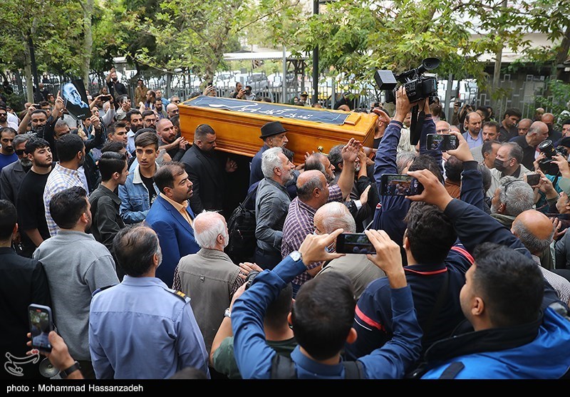 مراسم تشییع پیکر آتیلا پسیانی