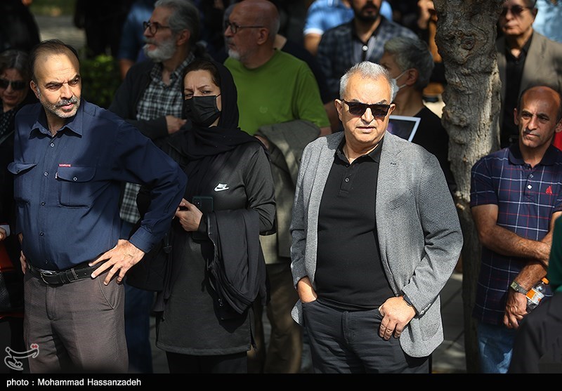 مراسم تشییع پیکر آتیلا پسیانی