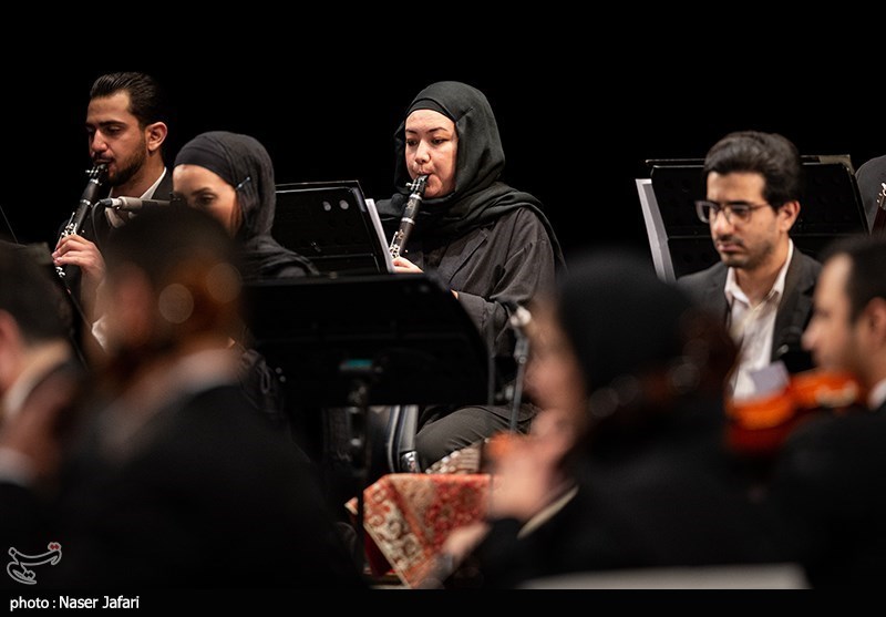 ارکستر ملی ایران به رهبری همایون رحیمیان